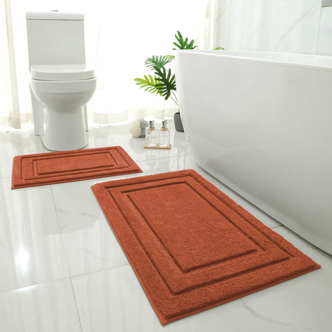 HOMEIDEAS front view of burnt orange bath mat showing plush look and warmth