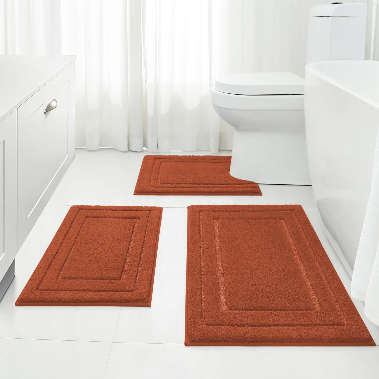 HOMEIDEAS three-piece set front view showing autumn color and coordinated look