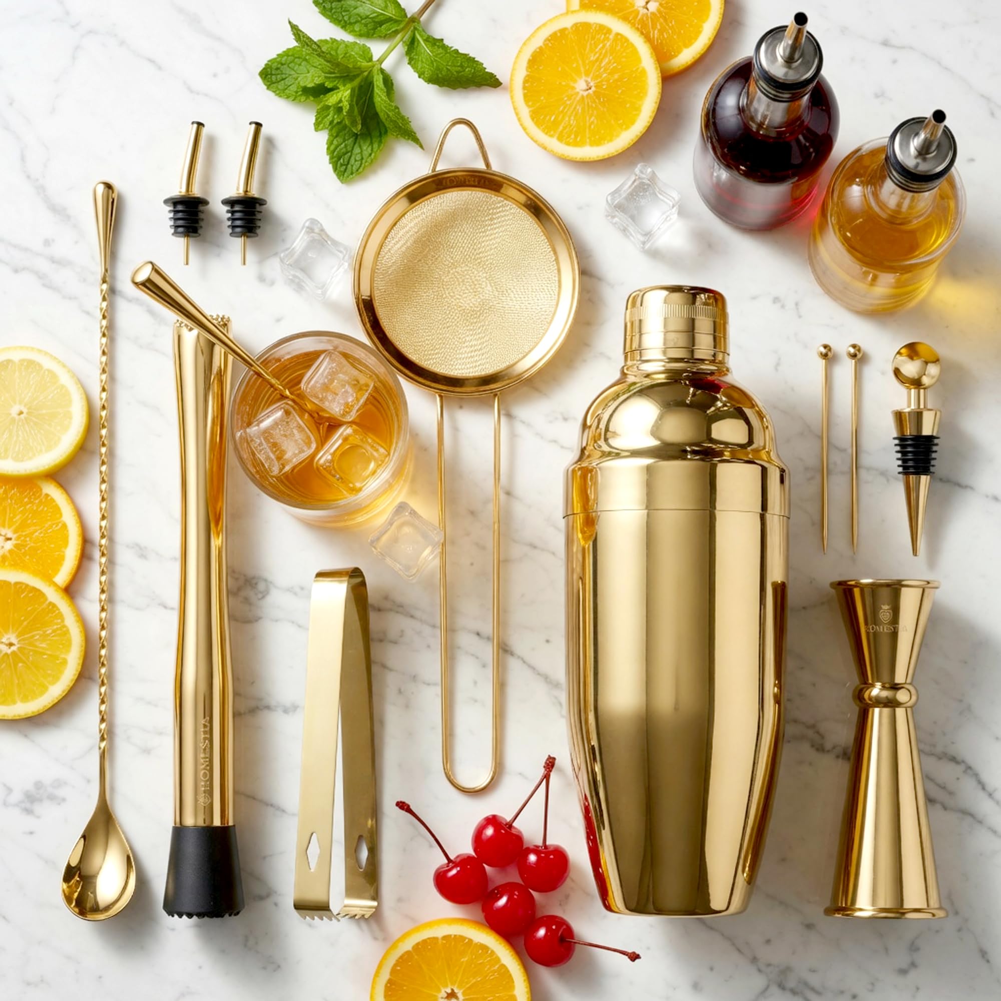 Homestia gold shaker open top with strainer demonstrating secure fit and easy pours