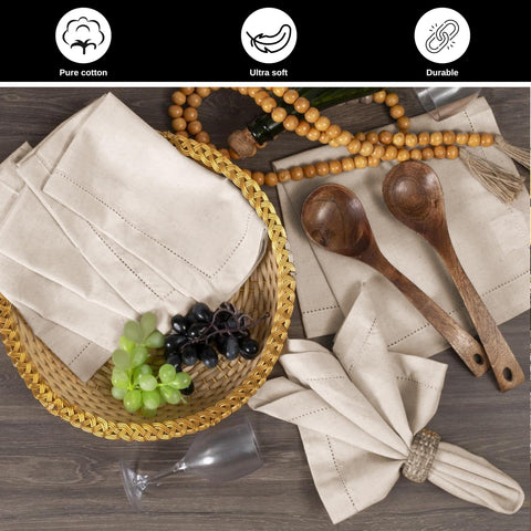 HOMIDATE napkin in use on a dinner table highlighting reusable benefit