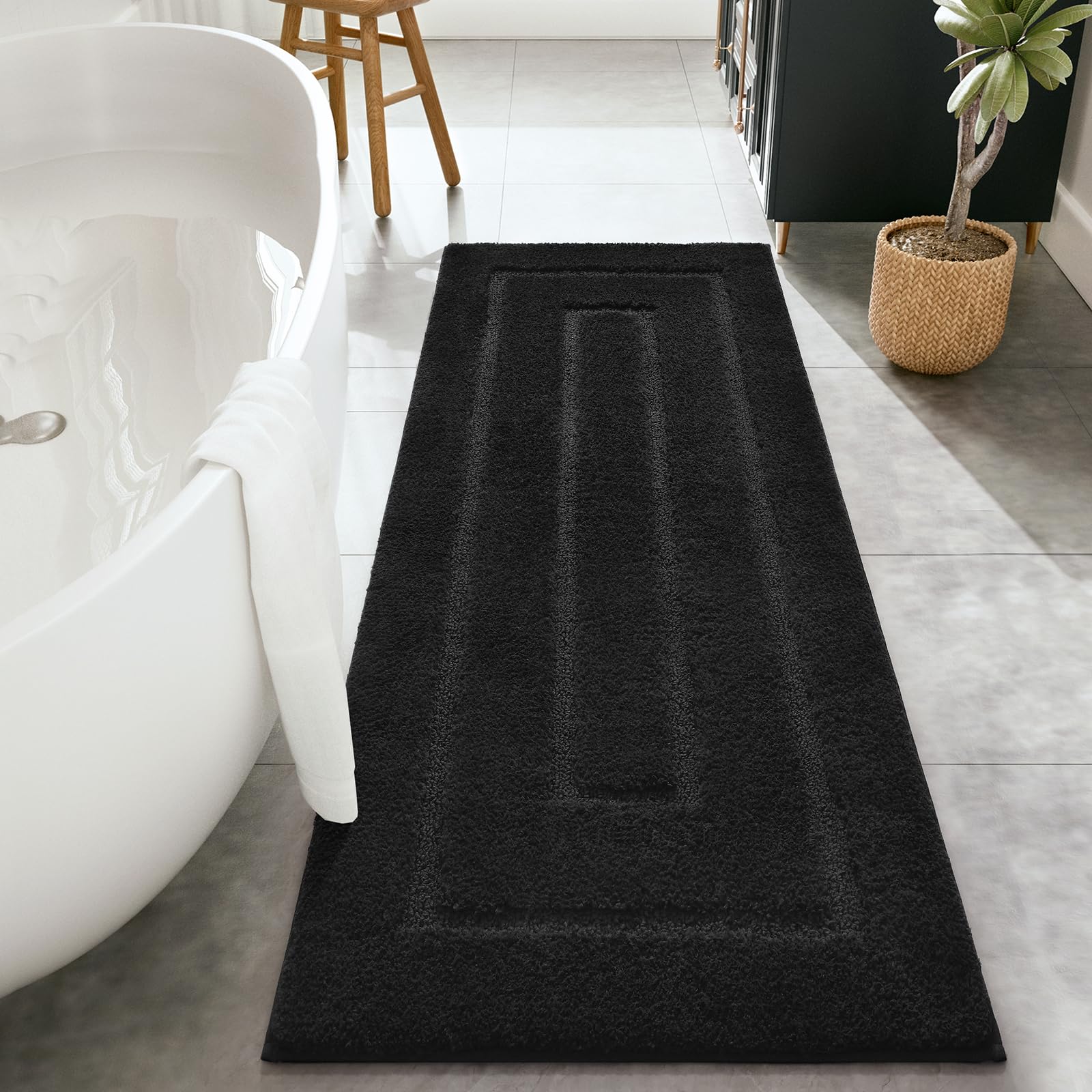 HOMORE front view of black 24x60 runner showing clean modern look and comfort