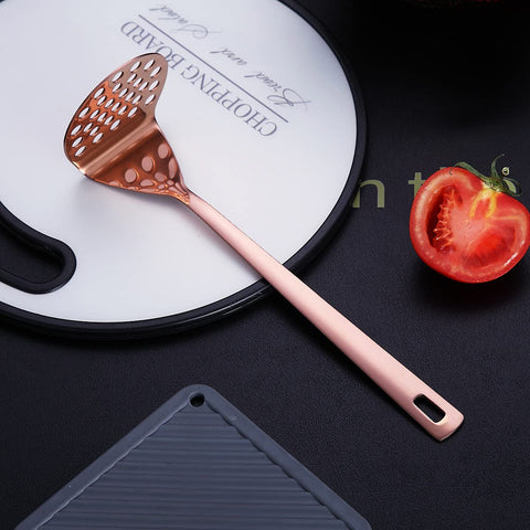 HOMQUEN handle and smooth edge detail for comfortable grip and safe use