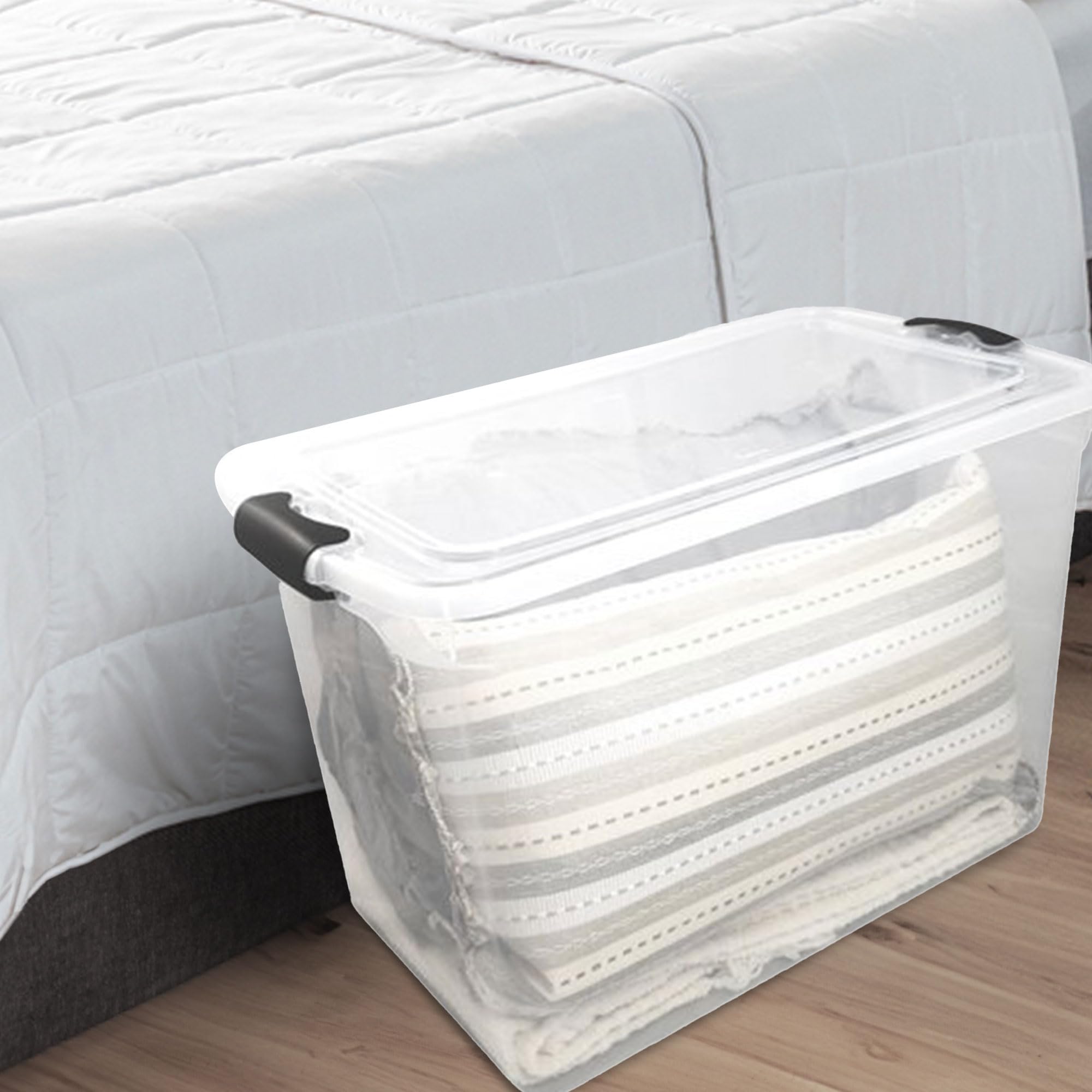 HOMZ lid seal closeup showing dust-resistant protection benefit
