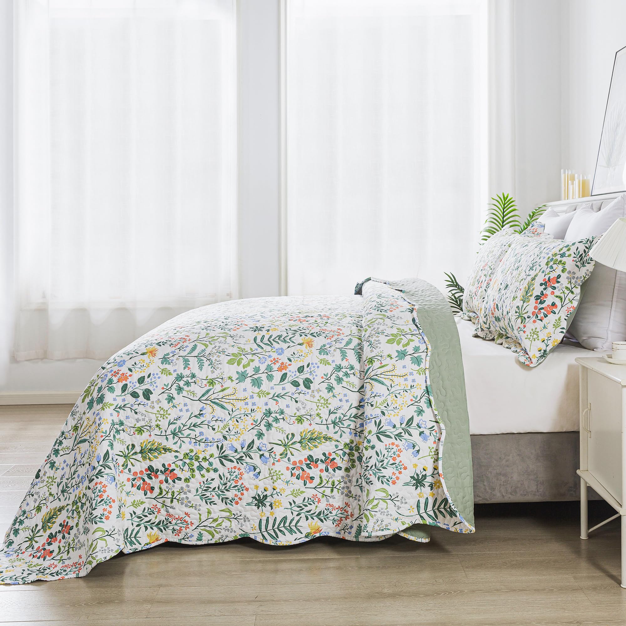 HoneiLife two matching pillowcases staged to show coordinated bedding benefit