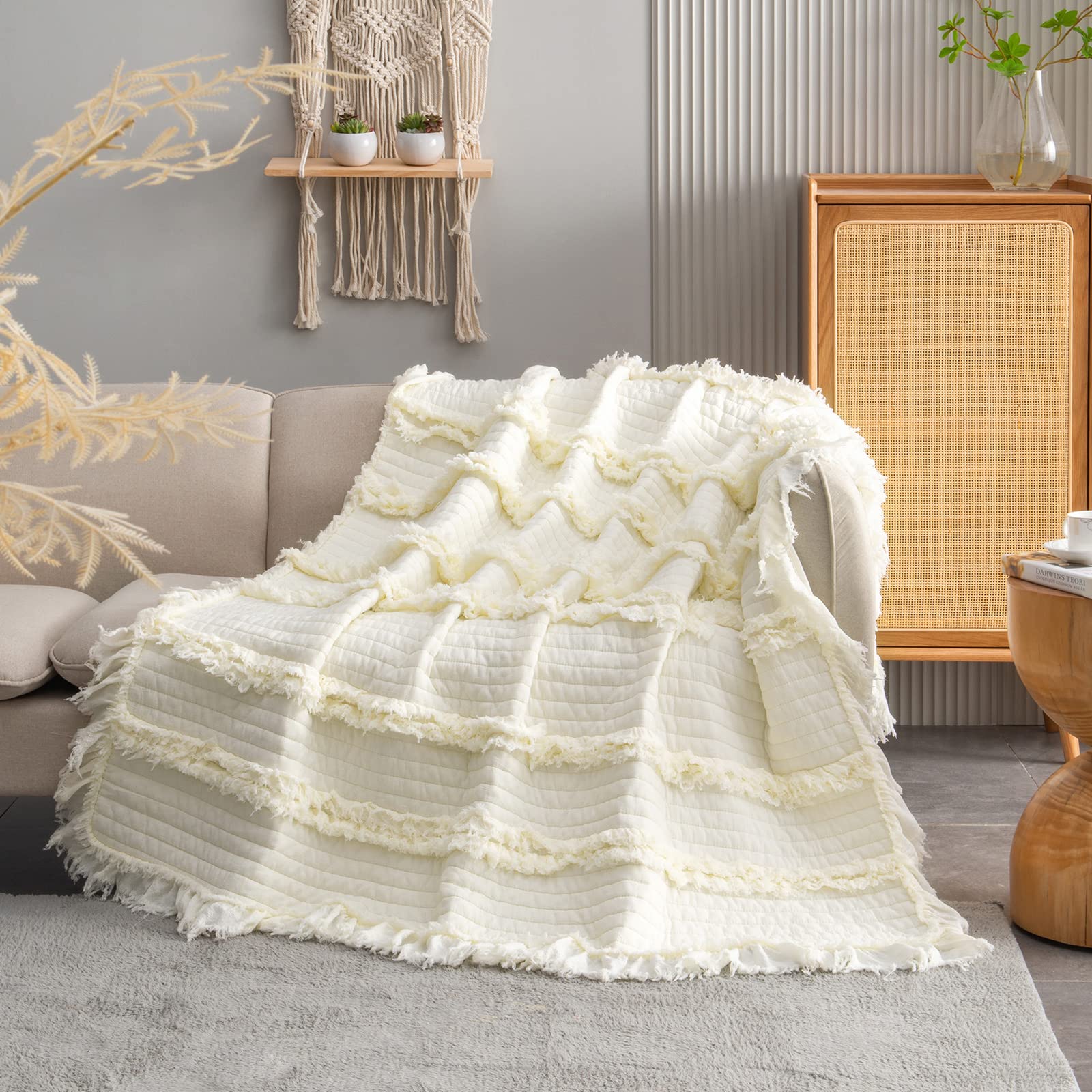 HORIMOTE HOME hand touching fabric to show soft feel and breathable comfort