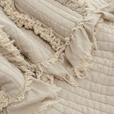 HORIMOTE HOME ruffle fringe detail adding vintage texture and charm