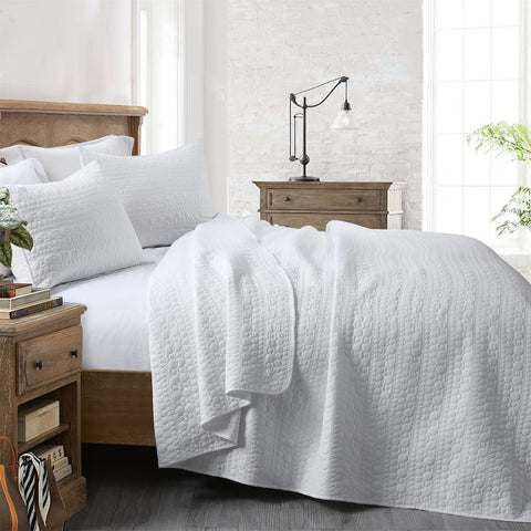HORIMOTE HOME king bed with quilt for scale showing ample coverage and tidy corners