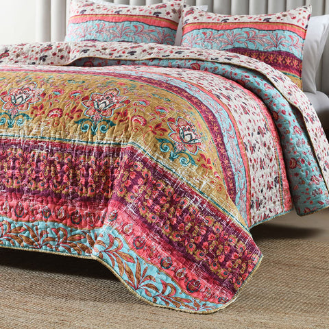 HORIMOTE HOME quilt on XL twin bed showing true-to-size coverage and fit