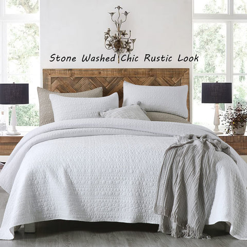 HORIMOTE HOME close-up of stitched spots pattern adding subtle texture and elegance