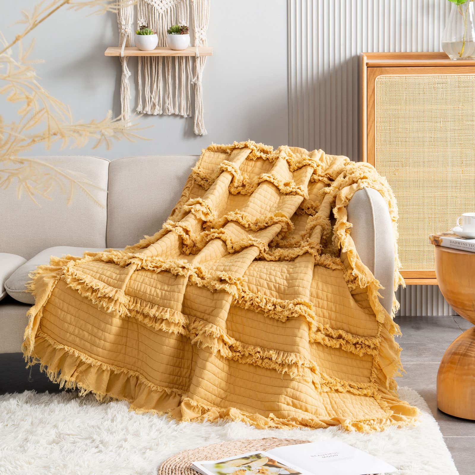 HORIMOTE HOME close-up of microfiber texture highlighting plush feel