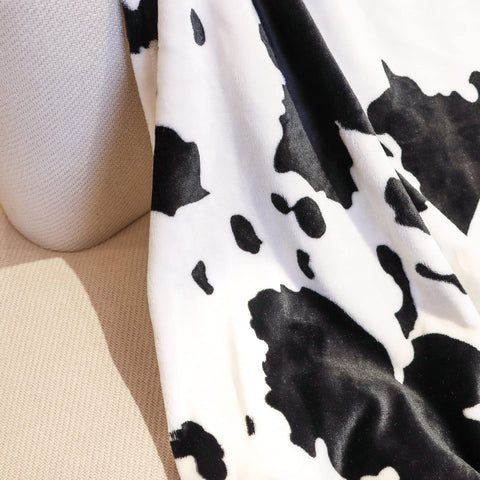 HSEEC close-up of plush fleece texture highlighting softness benefit