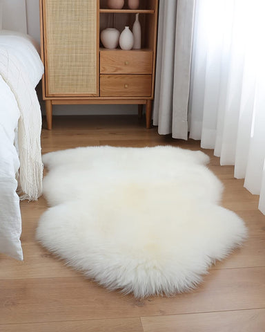 HUAHOO rug beside shoes showing 2'x3' scale for easy placement