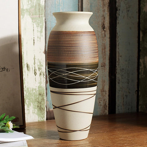 HUBUISH front view of vase showing farmhouse charm and visual anchor