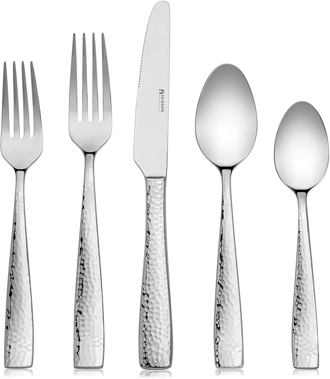 Hudson Essentials front view of full 60-piece set, ready for guests