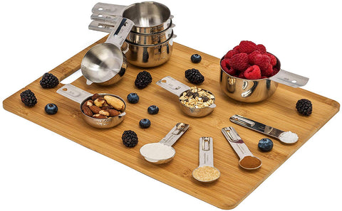 Hudson Essentials measuring cups used pouring batter, precise liquid handling benefit
