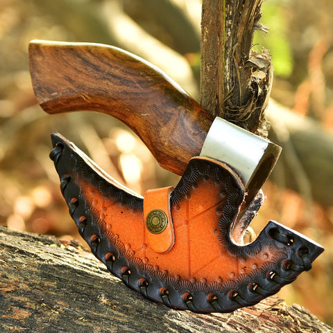 HUNTING HUNTS cutter in gift-ready box highlighting handcrafted presentation value