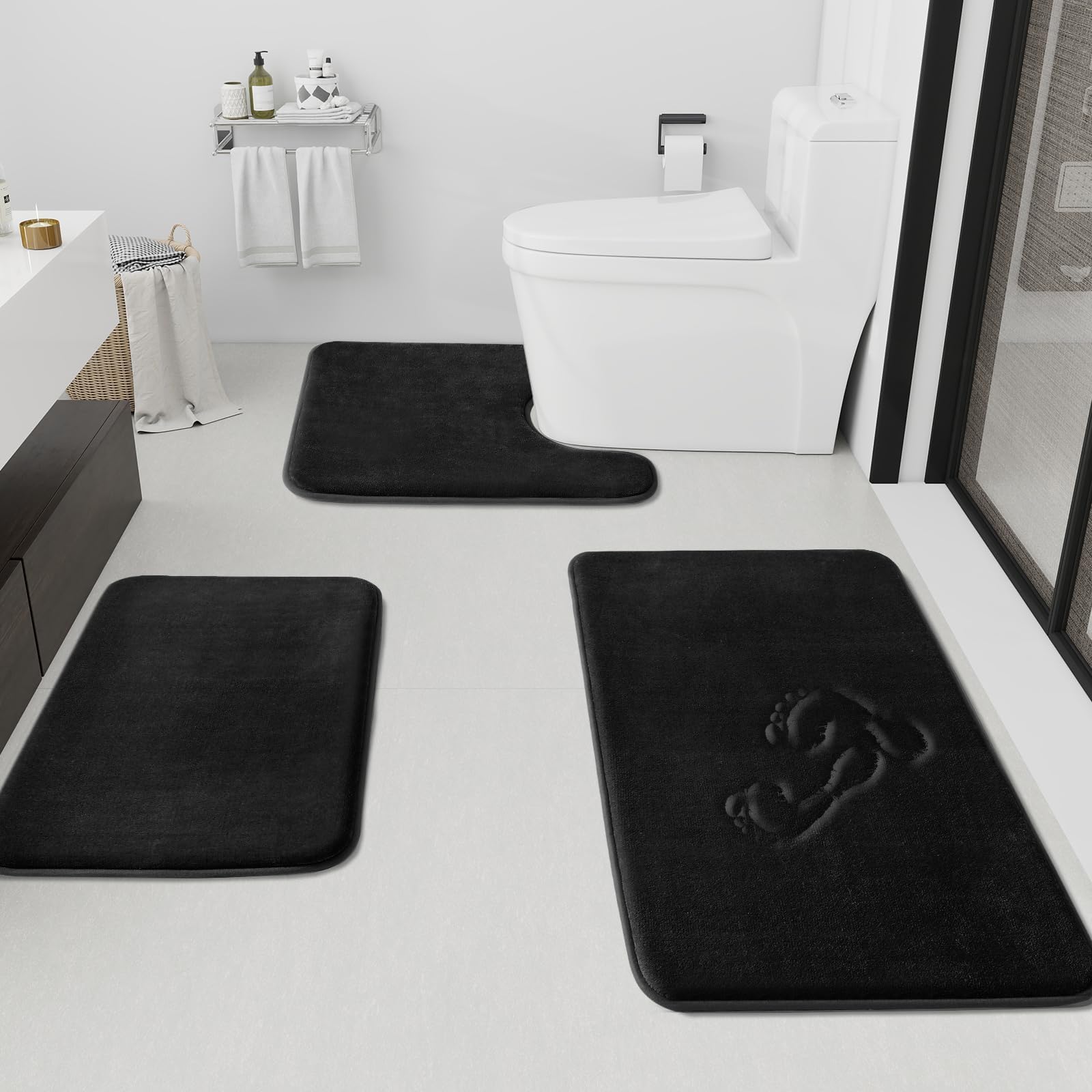 HUXMEYSON front set displayed, showing all three rug sizes for cohesive coverage