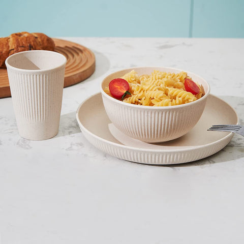 HXYPN cereal bowl in use showing easy serving and microwave reheating benefit