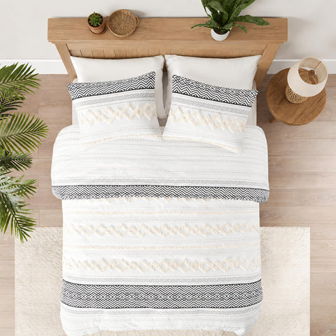 Hyde Lane king size comparison showing full bed coverage and fit