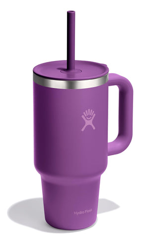 Hydro Flask close-up of ergonomic handle for easy carrying benefit