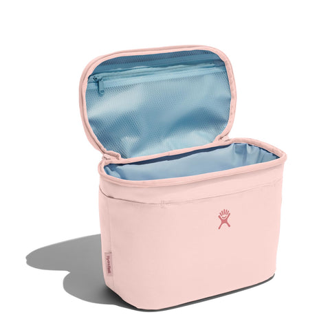 Hydro Flask Trillium interior with welded seams keeping food organized