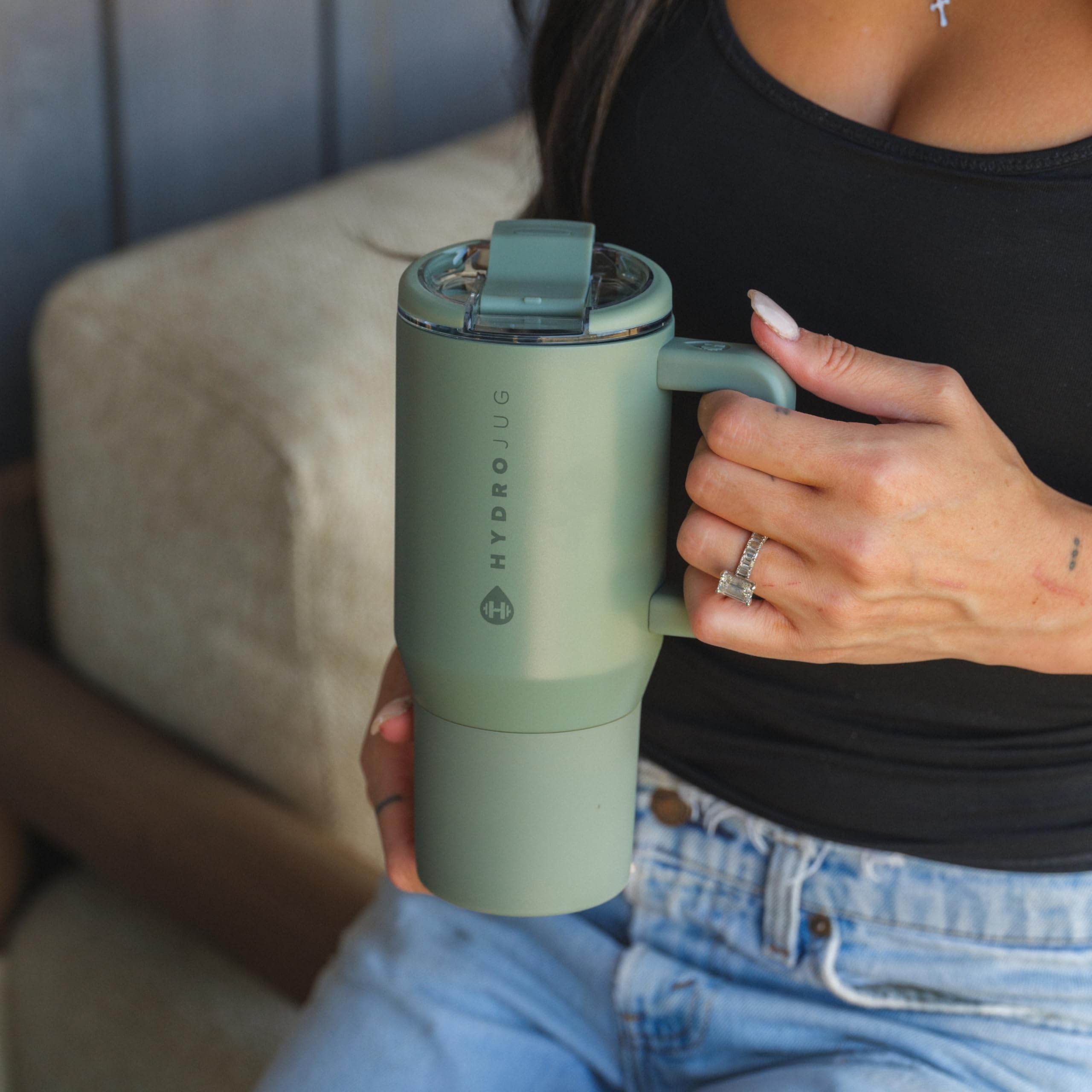 HydroJug comfortable handle and quiet rubber base for easy carrying