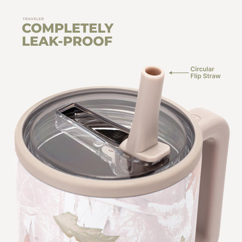 HydroJug Traveler non-slip rubber base improving stability on surfaces