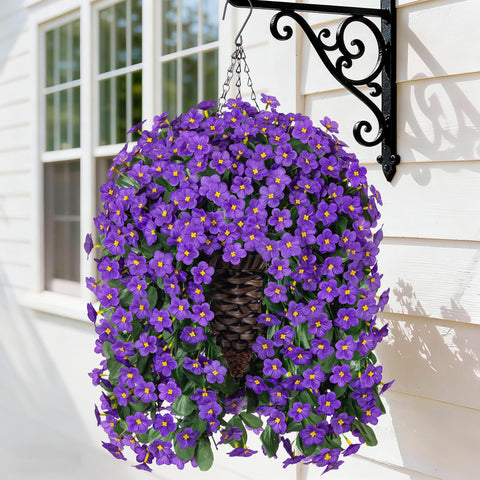 HyeFlora front view of hanging basket showing lifelike blooms and curb appeal