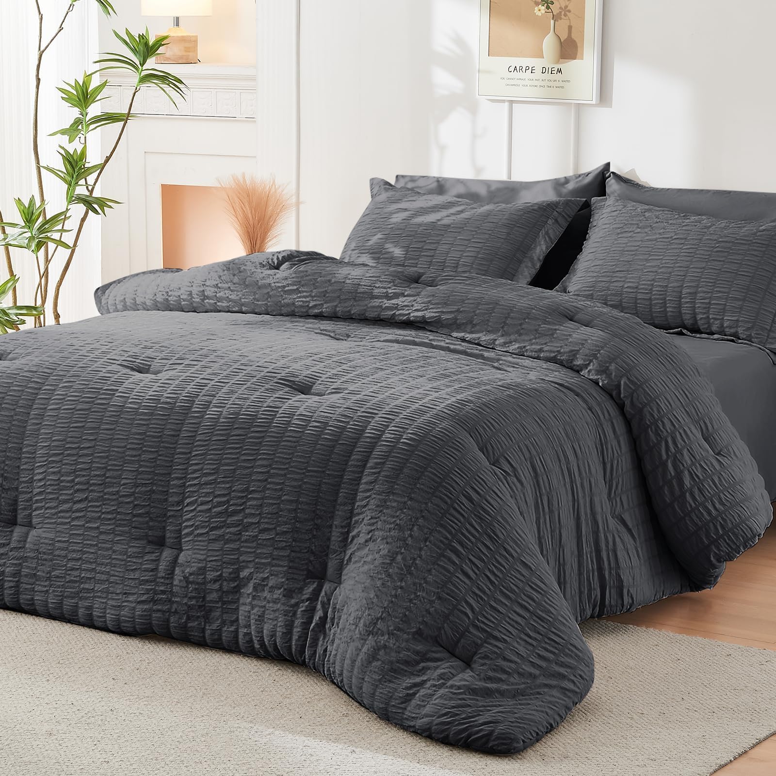 HYMOKEGE bedding vacuum-packed for shipping, space-saving transport benefit