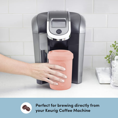 HyperChiller pouring chilled coffee into glass showing preserved flavor and no dilution