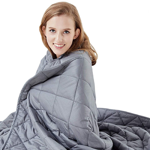 HYPNOSER weighted blanket front view in dark grey showing neat diamond pattern and cozy look