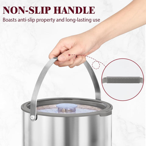 I·CODE stainless scoop closeup emphasizing comfortable grip and hygiene