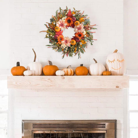 idyllic packaging and storage protecting wreath between seasons