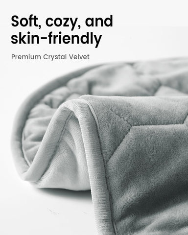 immtree heating pad across abdomen offering soothing warmth during periods