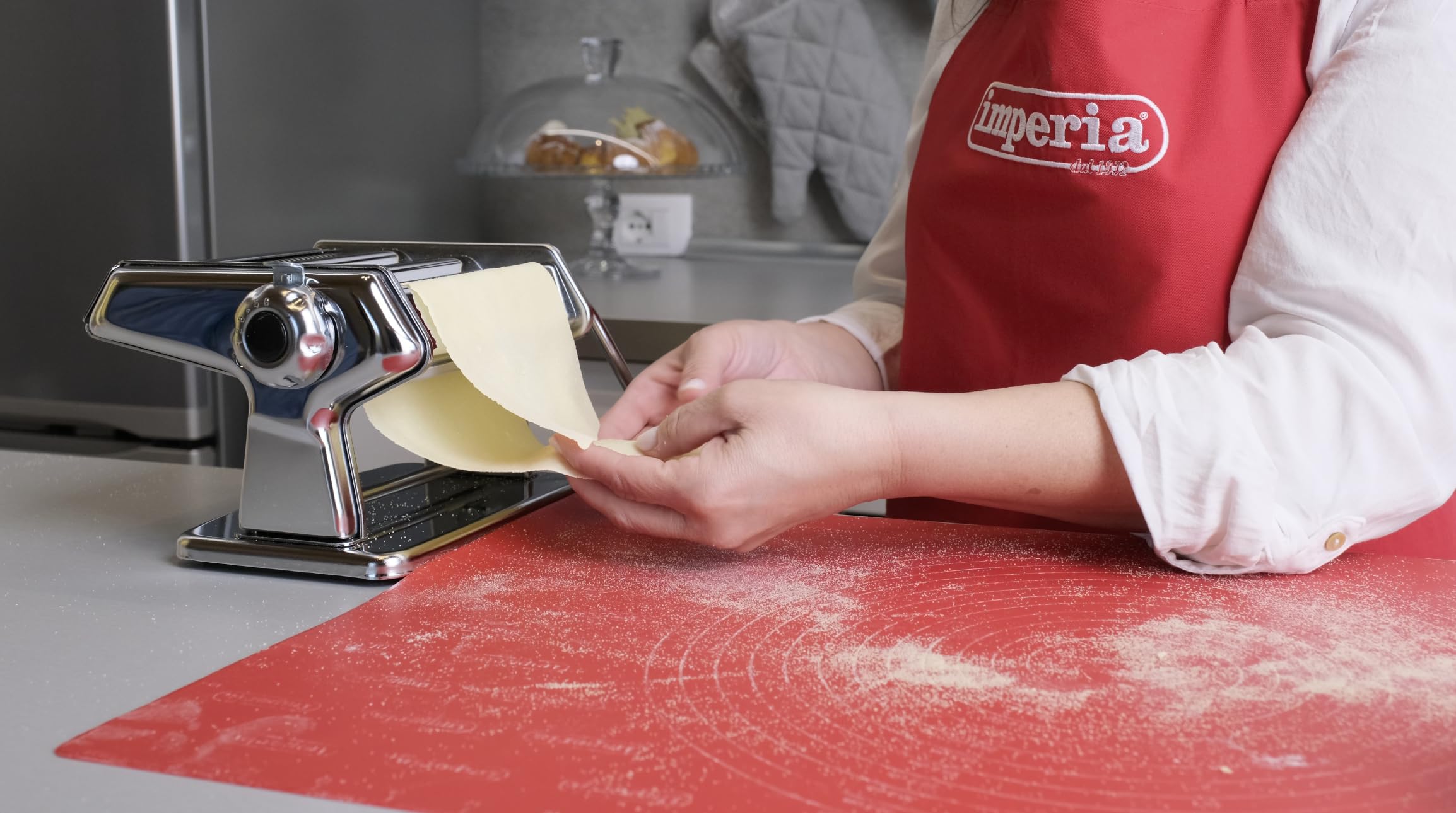 Imperia Titania in a modern kitchen lifestyle setting inspiring homemade Italian meals