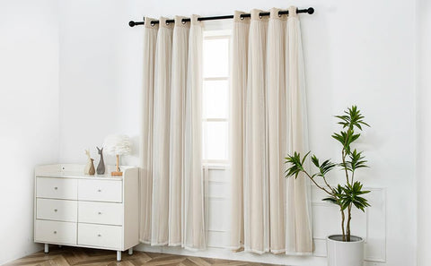 INLINAS view of blackout backing demonstrating strong light blocking and insulation