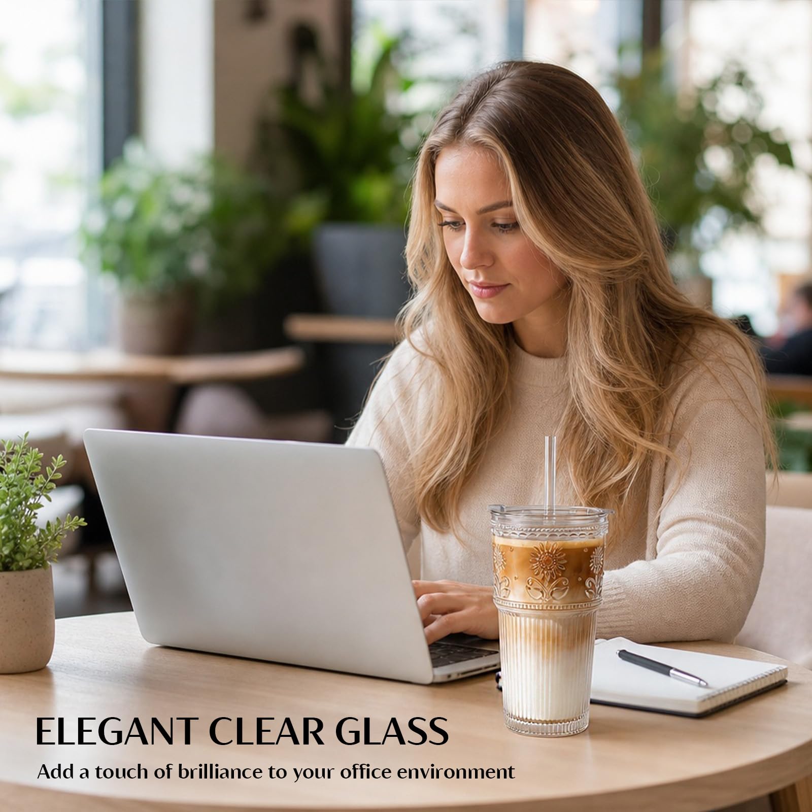 INSETLAN tumbler held in hand illustrating 20oz size and comfortable grip