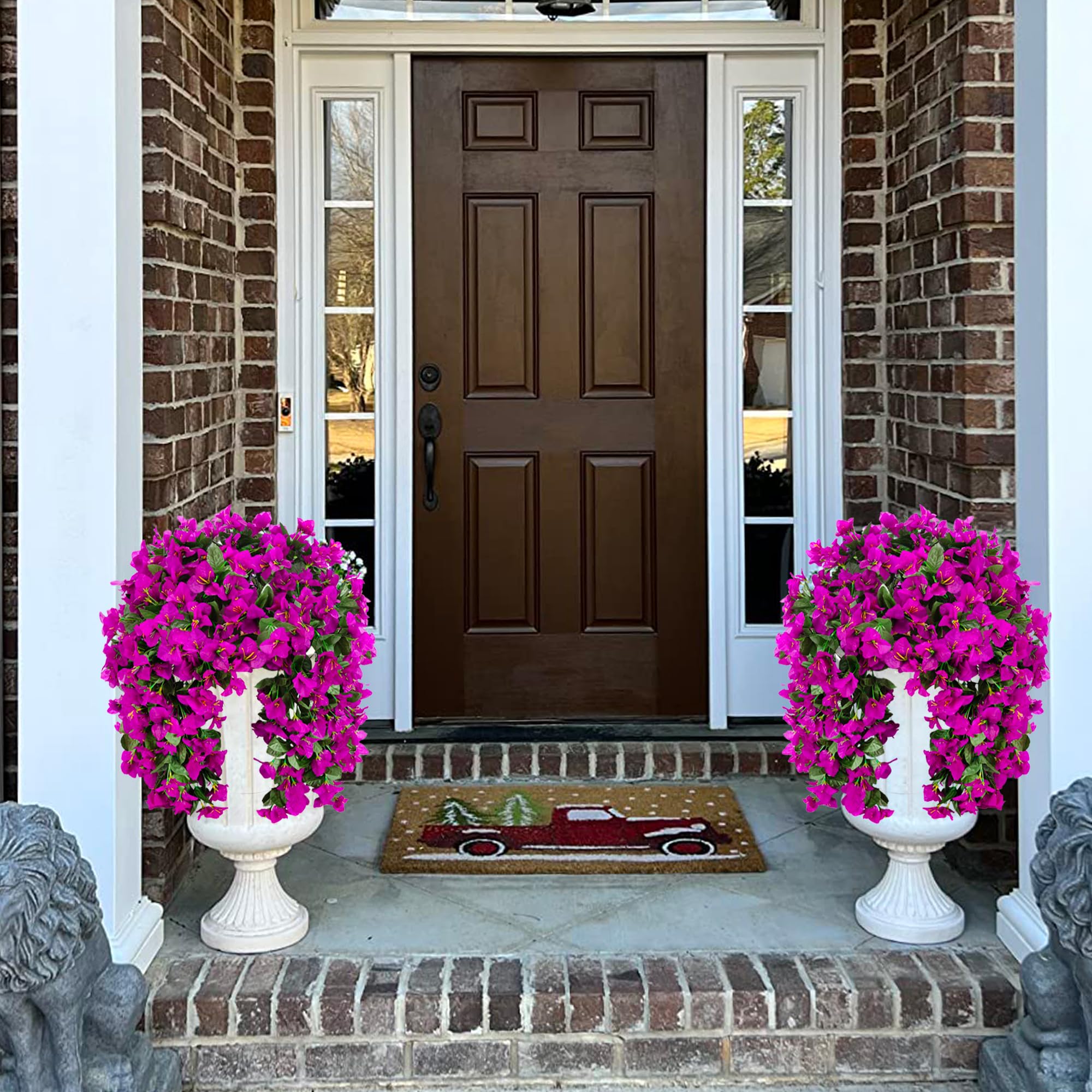 INSPRING lifestyle patio decor image showing seasonal color without upkeep benefit