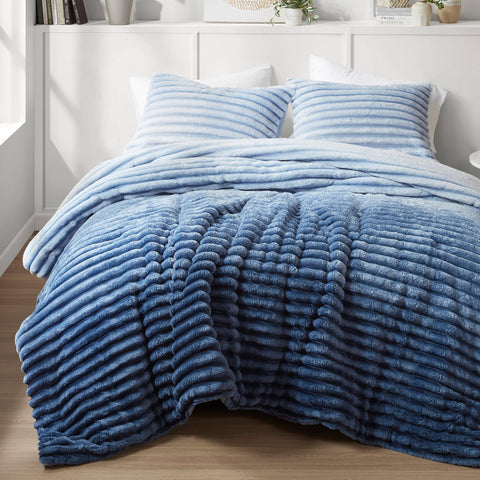 Intelligent Design Avril front view showing blue ombre comforter on bed, cozy aesthetic