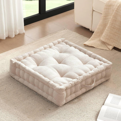 Intelligent Design Azza front view showing tufted chenille and scalloped edge, enhances décor