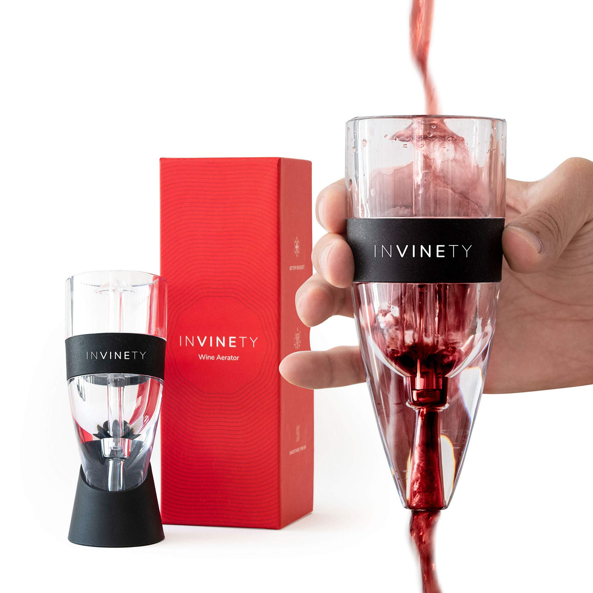 Invinety front view showing sleek aerator design and easy grip