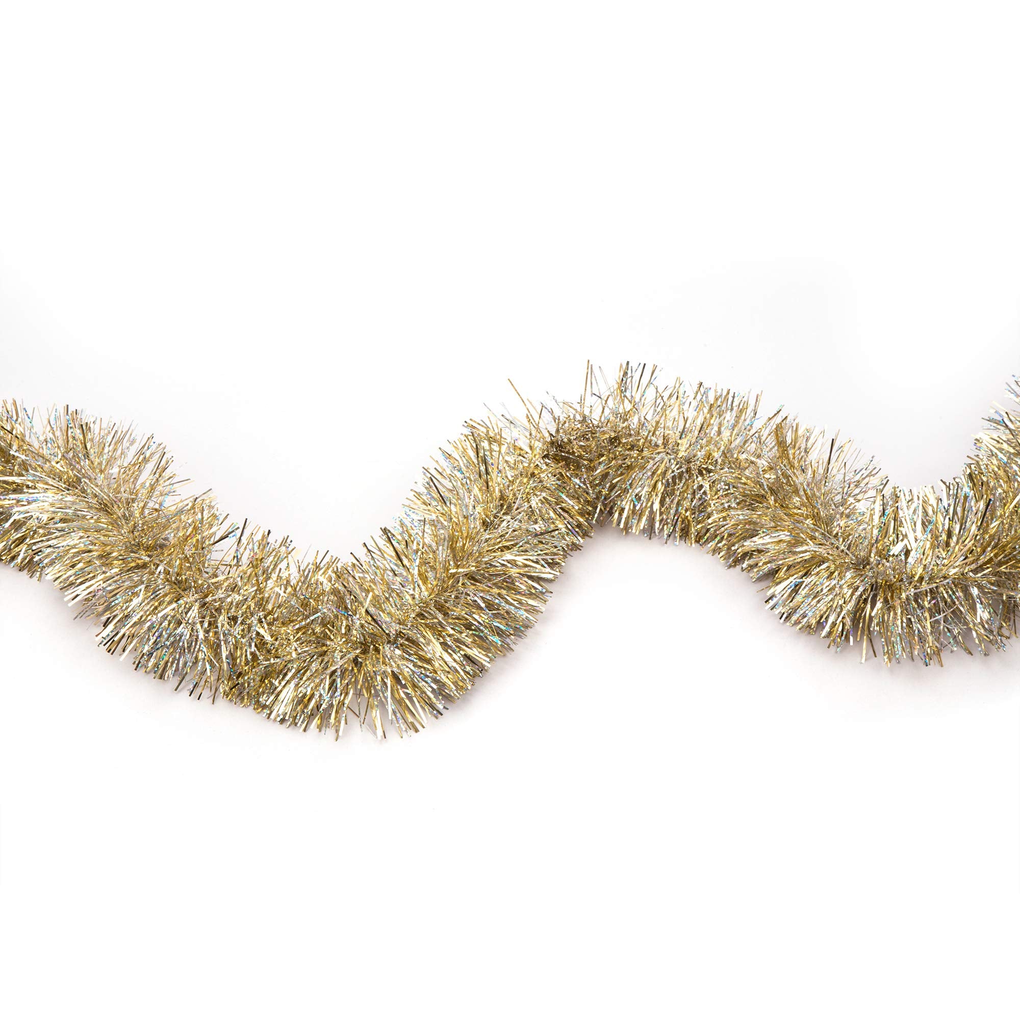 iPEGTOP tinsel on party table providing shimmering focal point for photos