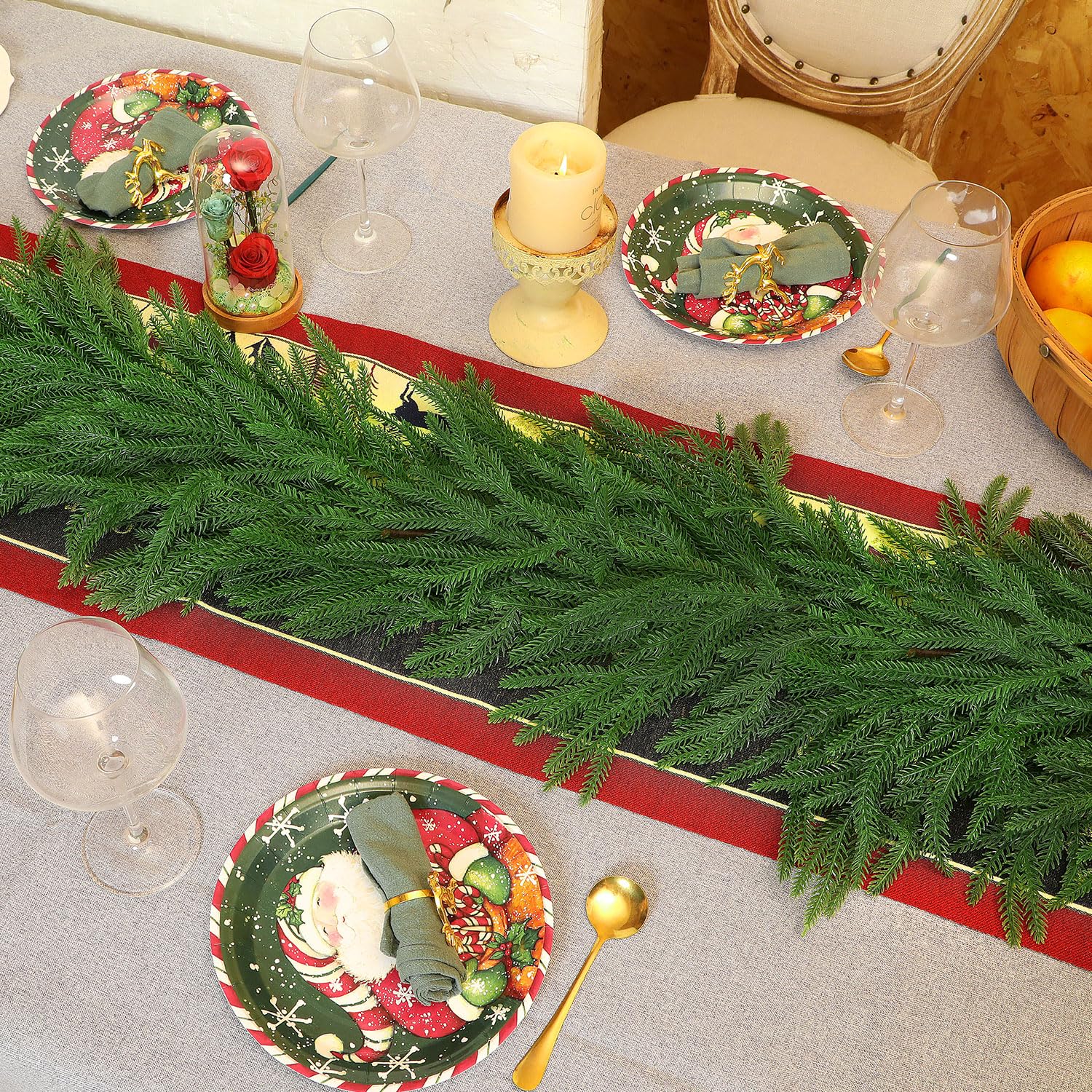 IPOOLTENG garland wrapped around staircase railing showing flexible shaping and hold