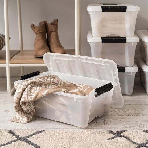 IRIS USA lid with built-in pull handle for easy shelf access