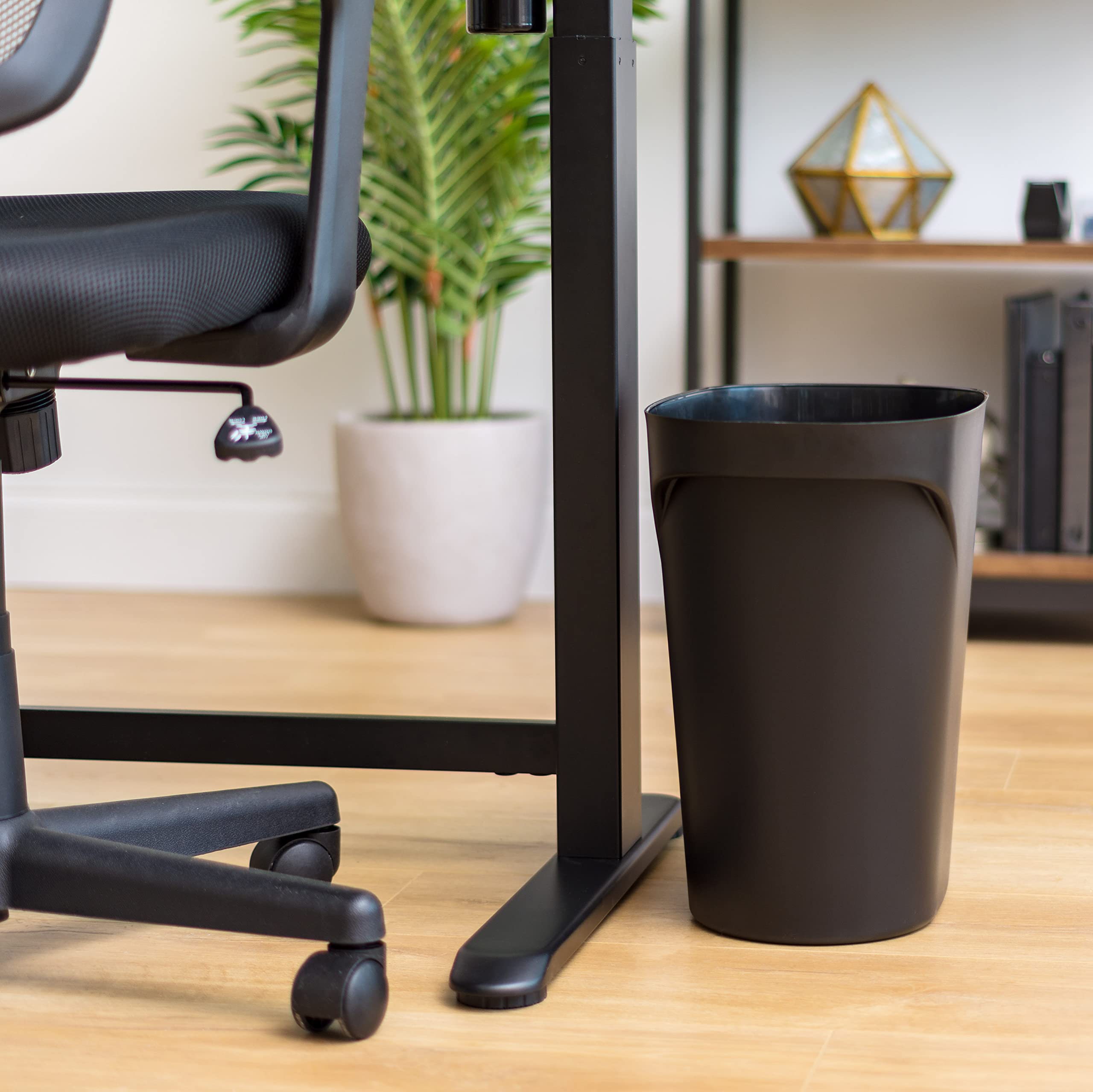 IRIS USA side profile highlighting slim footprint and stability