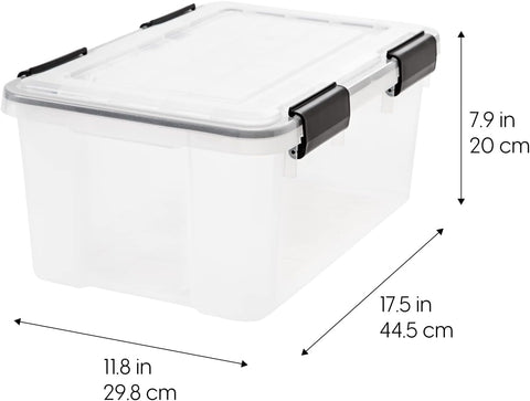 IRIS USA close-up of gasketed lid highlighting moisture protection