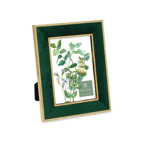 Isaac Jacobs front view green velvet frame highlighting elegant display
