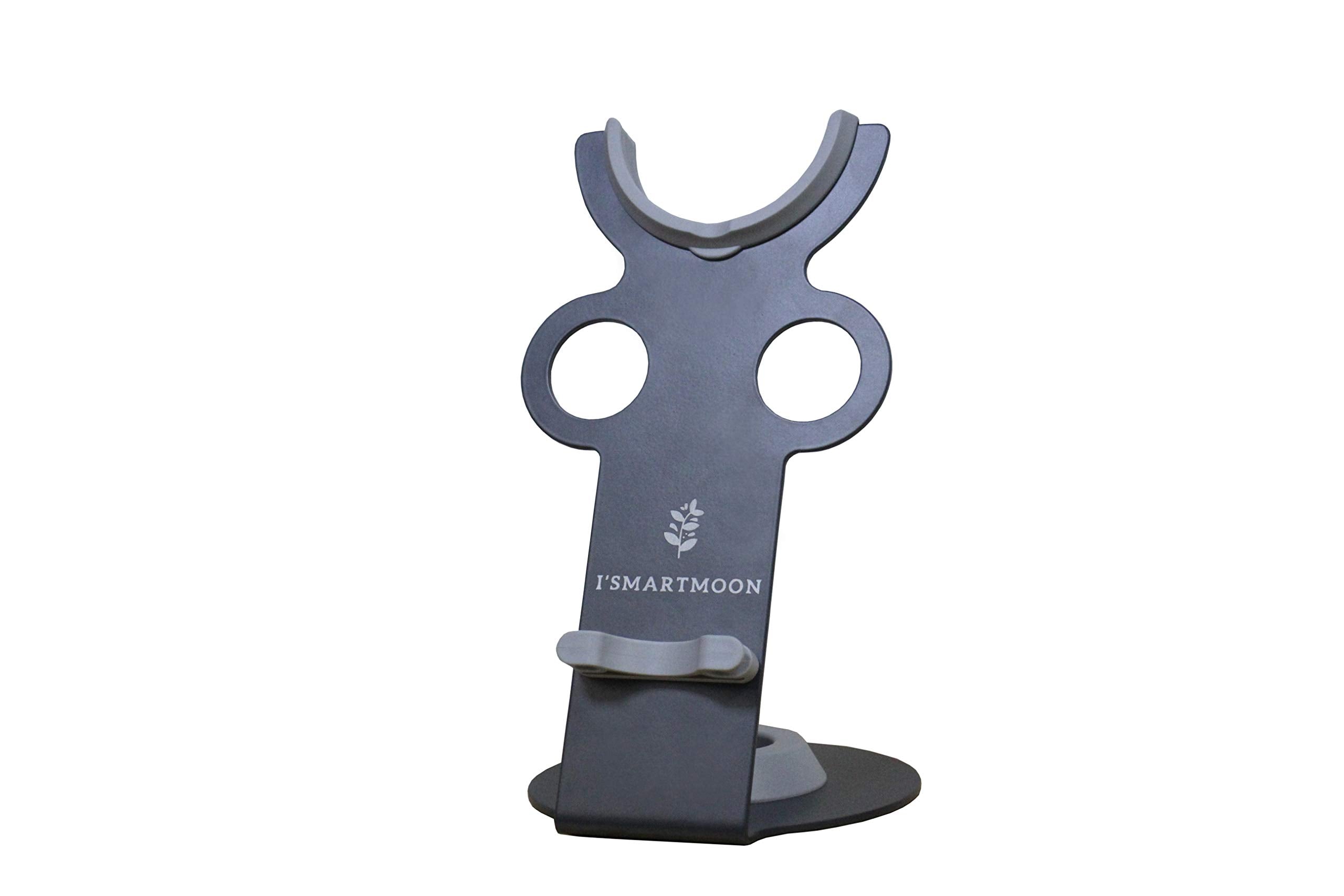 I'MSMARTMOON stand in bathroom lifestyle scene creating clutter-free counter