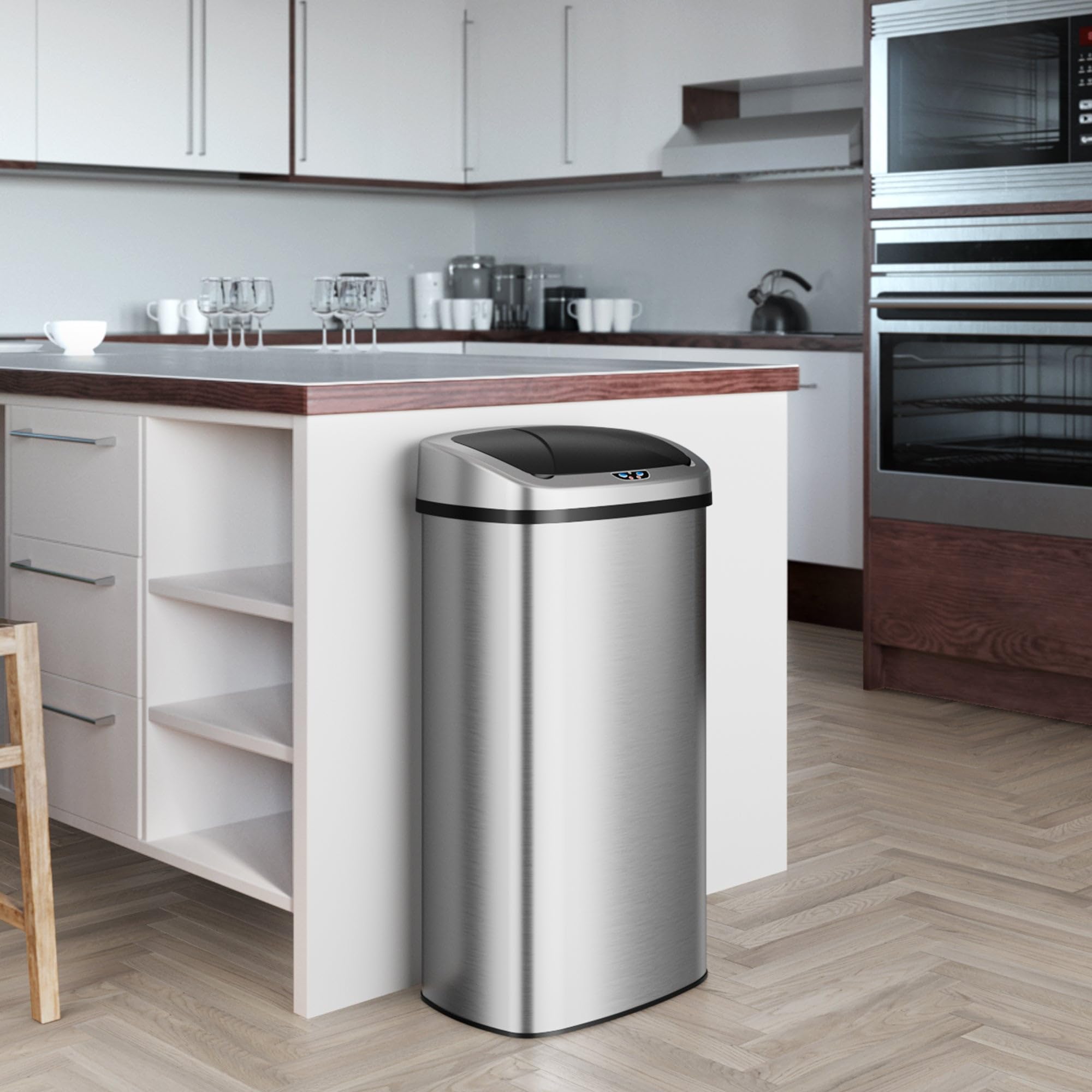 iTouchless lid opening via motion sensor demonstrating touchless convenience and hygiene