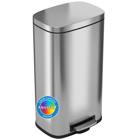 iTouchless SoftStep front view showing fingerprint-proof stainless steel and modern look for kitchens